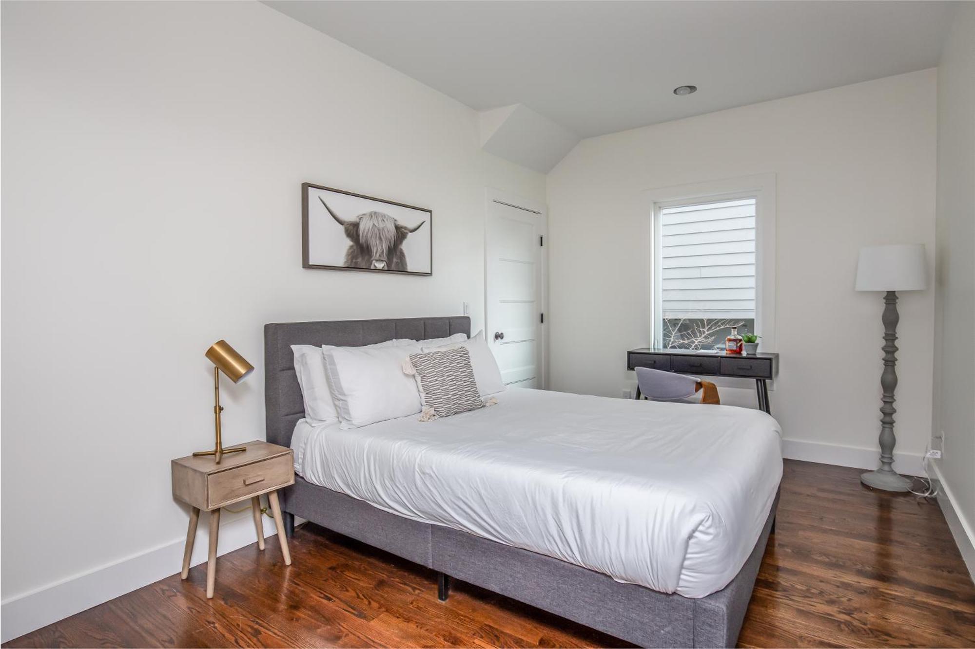 Whiskey House With Rooftop Golf, City Views! 8Min To Downtown! Sleeps 9! Nashville Zewnętrze zdjęcie