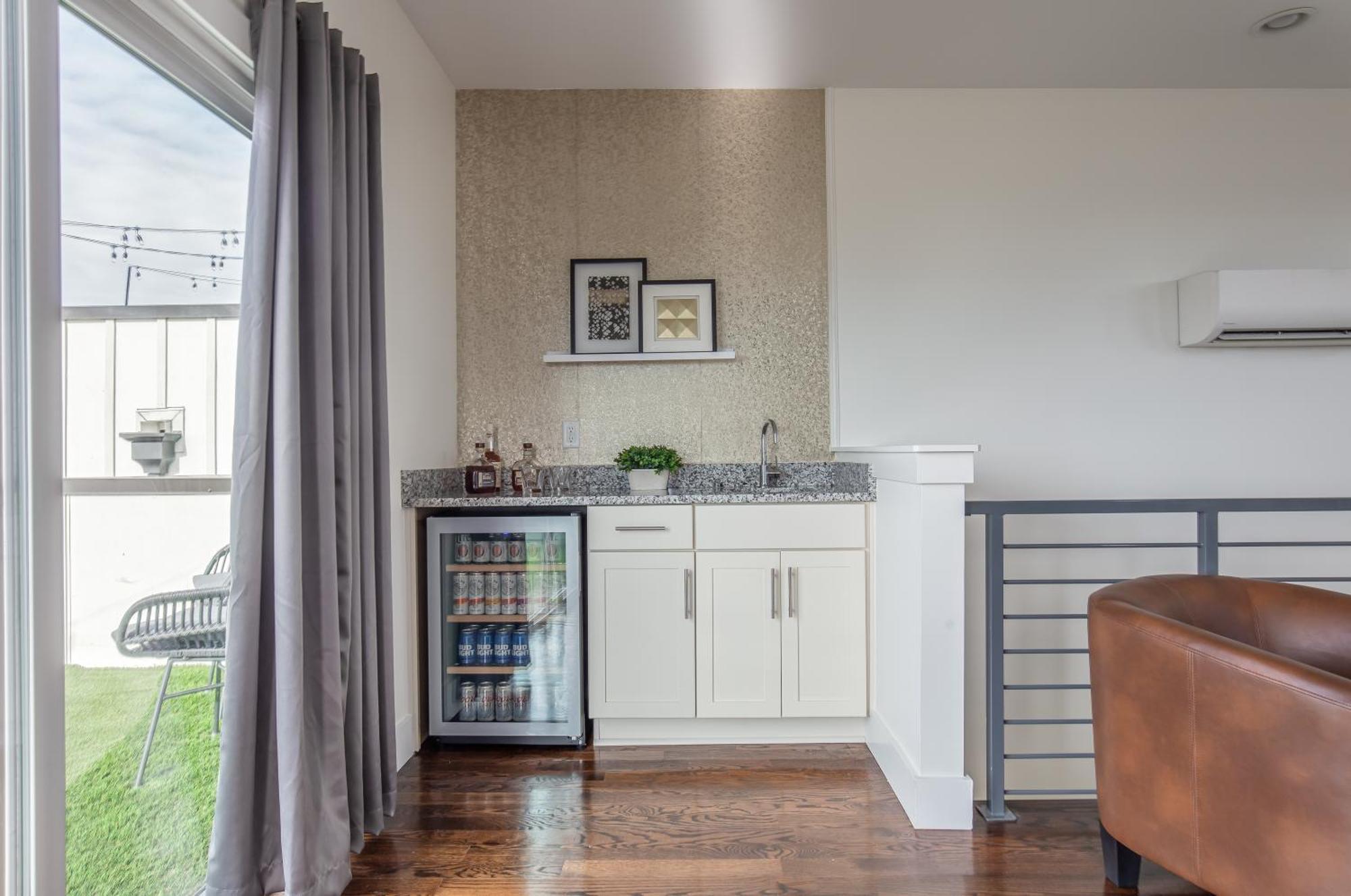Whiskey House With Rooftop Golf, City Views! 8Min To Downtown! Sleeps 9! Nashville Zewnętrze zdjęcie